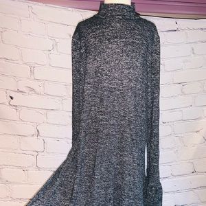 Express size M EUC mock turtleneck dress with bell sleeves and ruffle bottom
